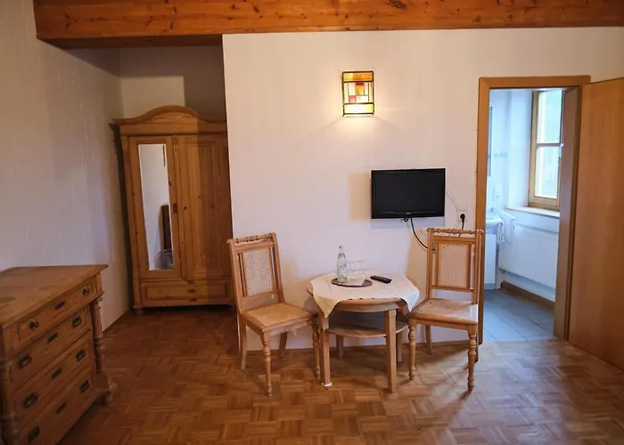 Wirtshaus Im Schloss Fuersteneck Hotel