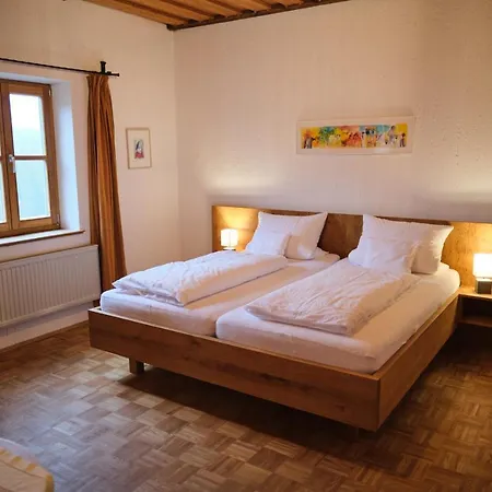 Szálloda Wirtshaus Im Schloss Fuersteneck *